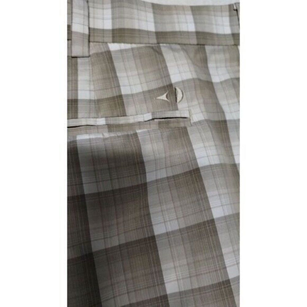 Grand Slam Performance Plaid Golf Shorts Men's Size 42 Gray Flat Front Stretch - Picture 7 of 11